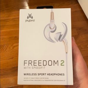 jaybird wireless earphones never been opened !!